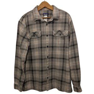 Patagonia Men's Long-Sleeved Fjord Flannel Shirt - Good Looking Flannel